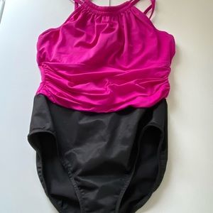 Magic suit in excellent condition size Med